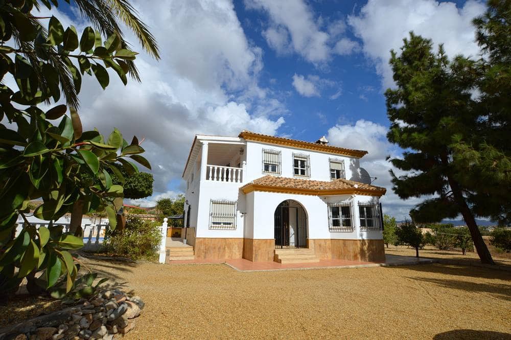 4 sypialnia Willa na sprzedaż w Antas z basenem garażem - 575 000 € (Ref: 10165813)