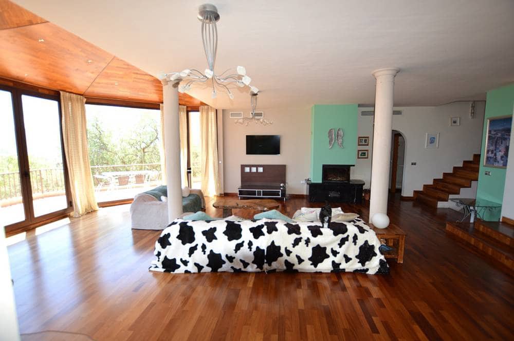 5 bedroom Villa for sale in Los Gallardos with pool garage - € 615,000 (Ref: 3185770)