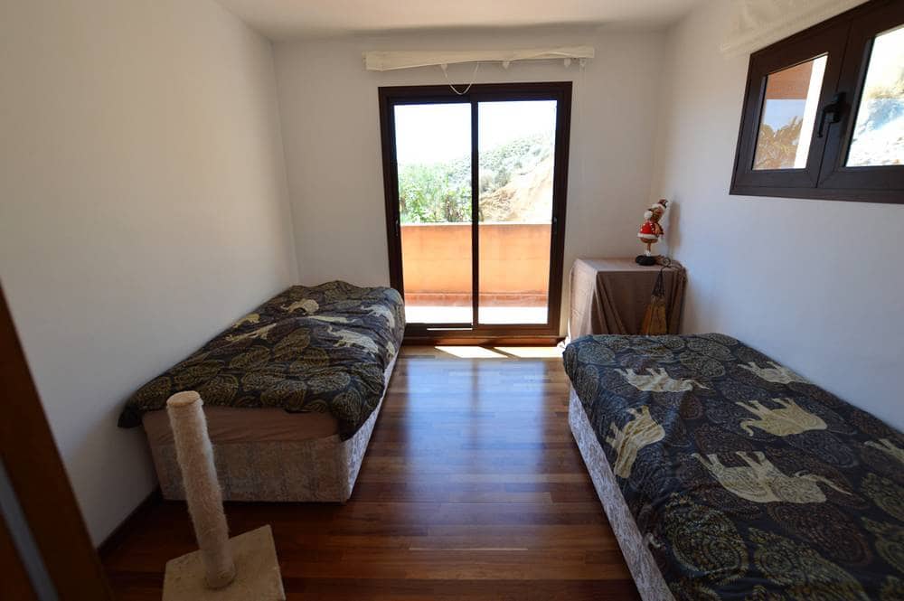 5 bedroom Villa for sale in Los Gallardos with pool garage - € 615,000 (Ref: 3185770)