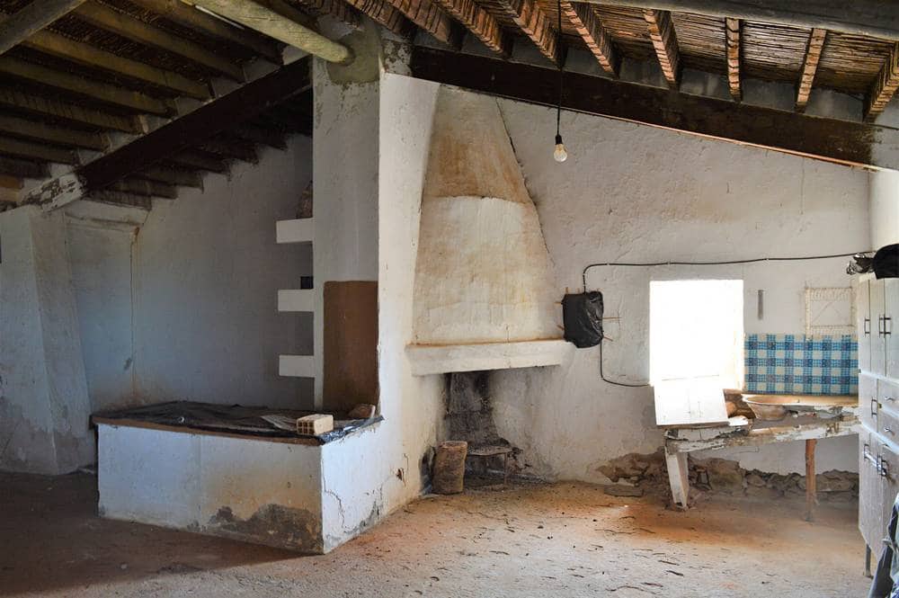 4 slaapkamer Finca/Landhuis te koop in Uleila del Campo - € 230.000 (Ref: 3727007)