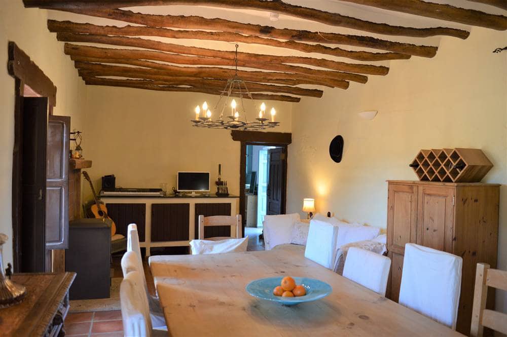 6 soveværelse Finca/Landehus til salg i Cuevas del Almanzora med swimmingpool garage - € 349.500 (Ref: 5274000)