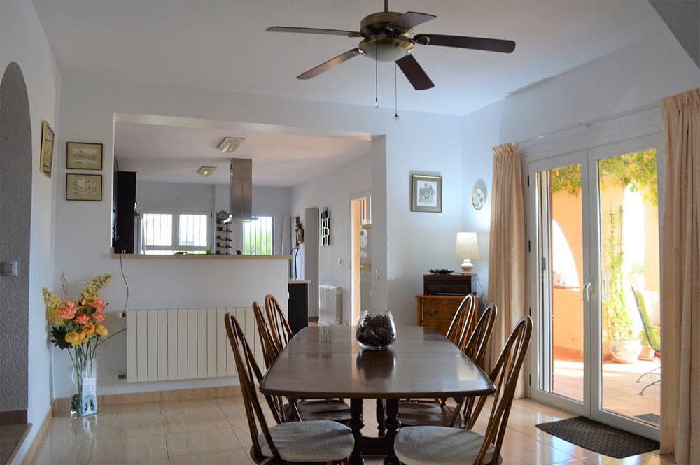 4 soveværelse Villa til salg i Bedar med swimmingpool garage - € 430.000 (Ref: 6658378)