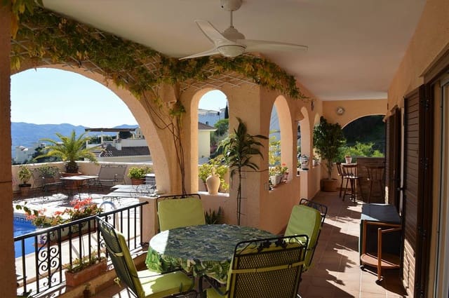 4 soveværelse Villa til salg i Bédar med swimmingpool garage - € 430.000 (Ref: 6658378)