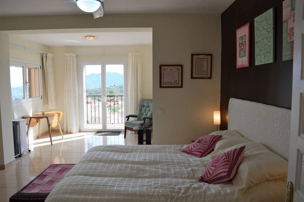 4 soveværelse Villa til salg i Bedar med swimmingpool garage - € 430.000 (Ref: 6658378)