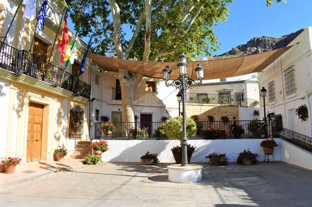 4 sypialnia Dom na sprzedaż w Lucainena de las Torres - 89 000 € (Ref: 6854446)