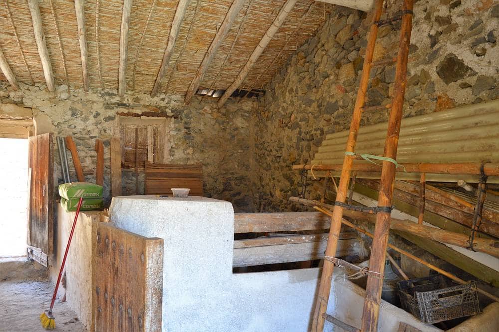 Finca/Country House for sale in Lubrin - € 45,000 (Ref: 7138306)