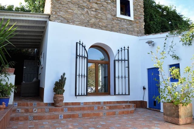 4 sypialnia Finka/Dom wiejski na sprzedaż w Cariatiz, Sorbas z garażem - 165 000 € (Ref: 7302129)