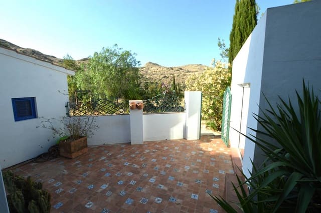 Finca/Casa Rural de 4 habitaciones en Cariatiz, Sorbas en venta con garaje - 165.000 € (Ref: 7302129)