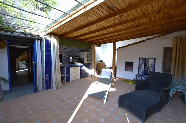 Finca/Casa Rural de 4 habitaciones en Cariatiz, Sorbas en venta con garaje - 165.000 € (Ref: 7302129)