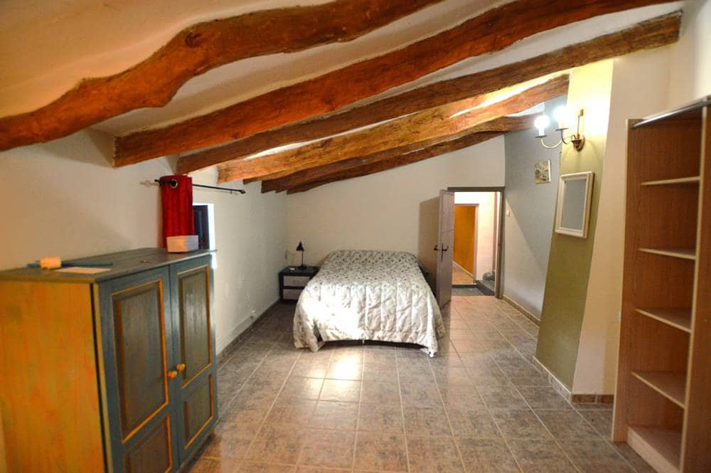 4 sypialnia Finka/Dom wiejski na sprzedaż w Cariatiz z garażem - 165 000 € (Ref: 7302129)