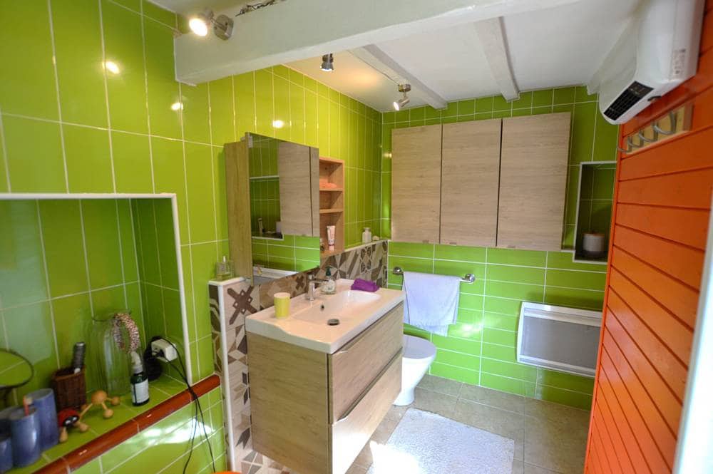 4 sypialnia Finka/Dom wiejski na sprzedaż w Cariatiz z garażem - 165 000 € (Ref: 7302129)