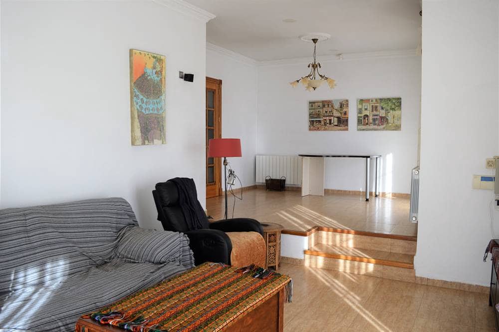 4 soveværelse Villa til salg i Cariatiz med garage - € 260.000 (Ref: 7327235)