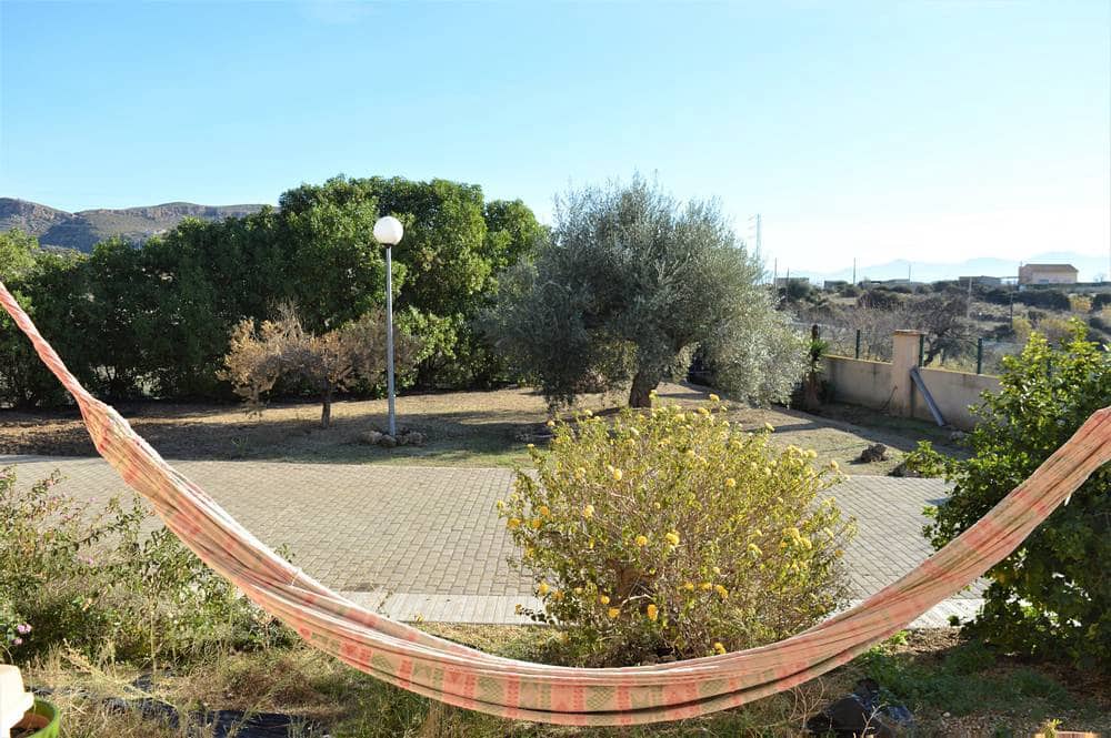 4 soveværelse Villa til salg i Cariatiz med garage - € 260.000 (Ref: 7327235)