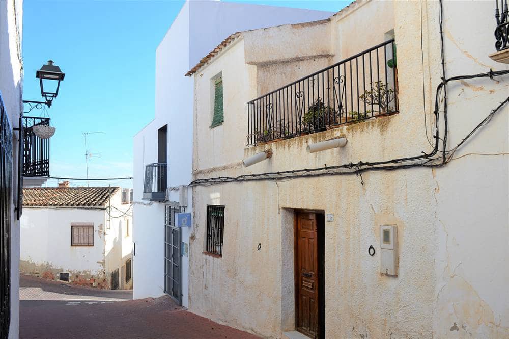 5 soveværelse Byhus til salg i Bedar - € 189.950 (Ref: 7352585)