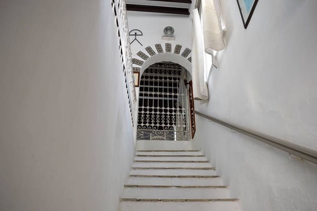 2 bedroom Commercial for sale in Mojácar - € 249,000 (Ref: 7490710)