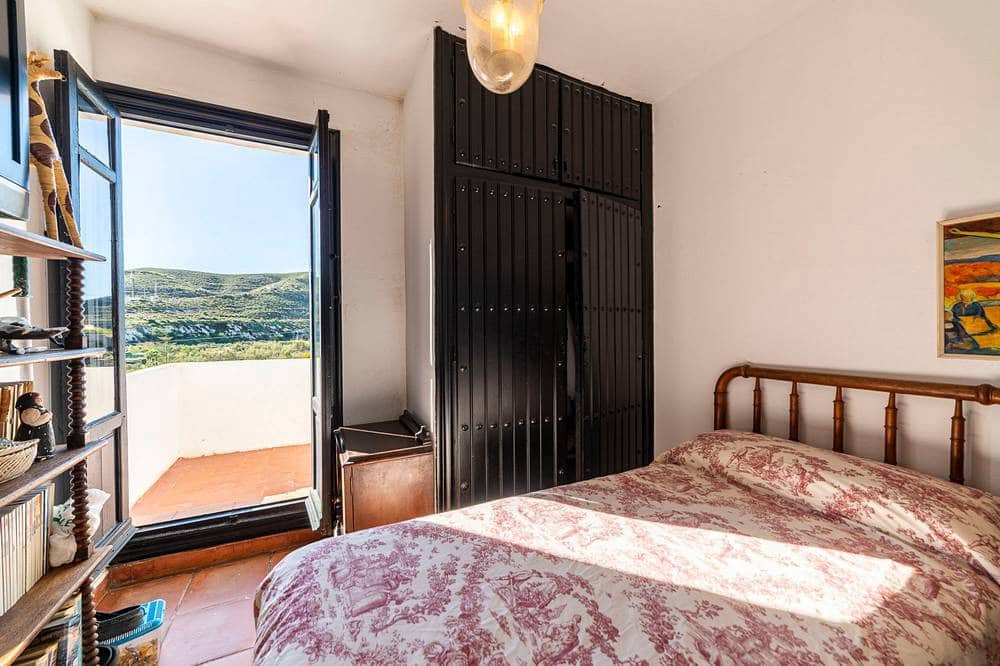 6 quarto Moradia para venda em Agua Amarga com piscina garagem - 1 250 000 € (Ref: 7825727)