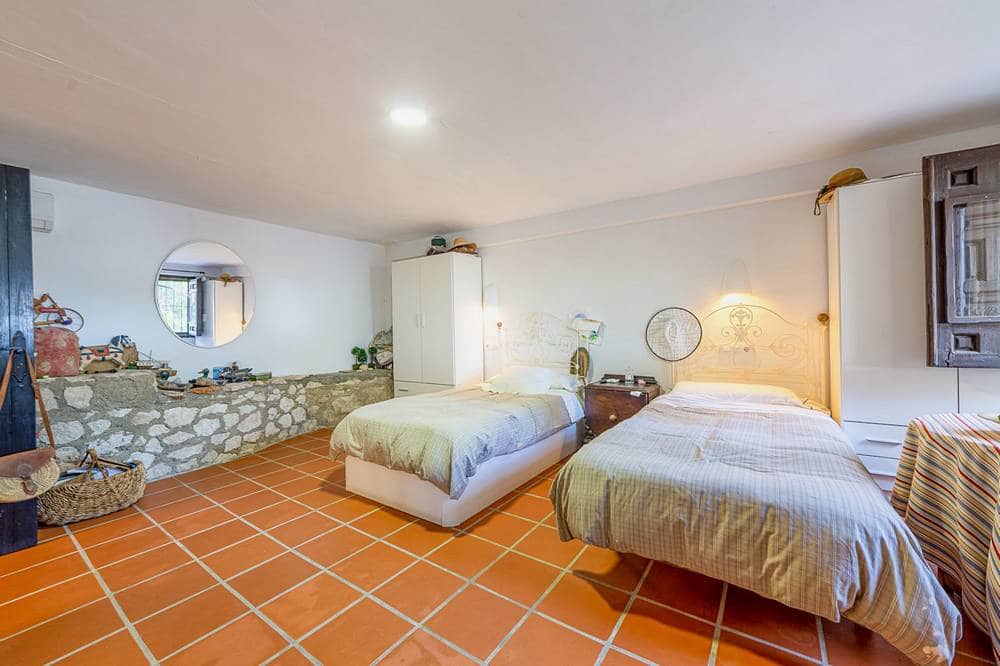 6 quarto Moradia para venda em Agua Amarga com piscina garagem - 1 250 000 € (Ref: 7825727)