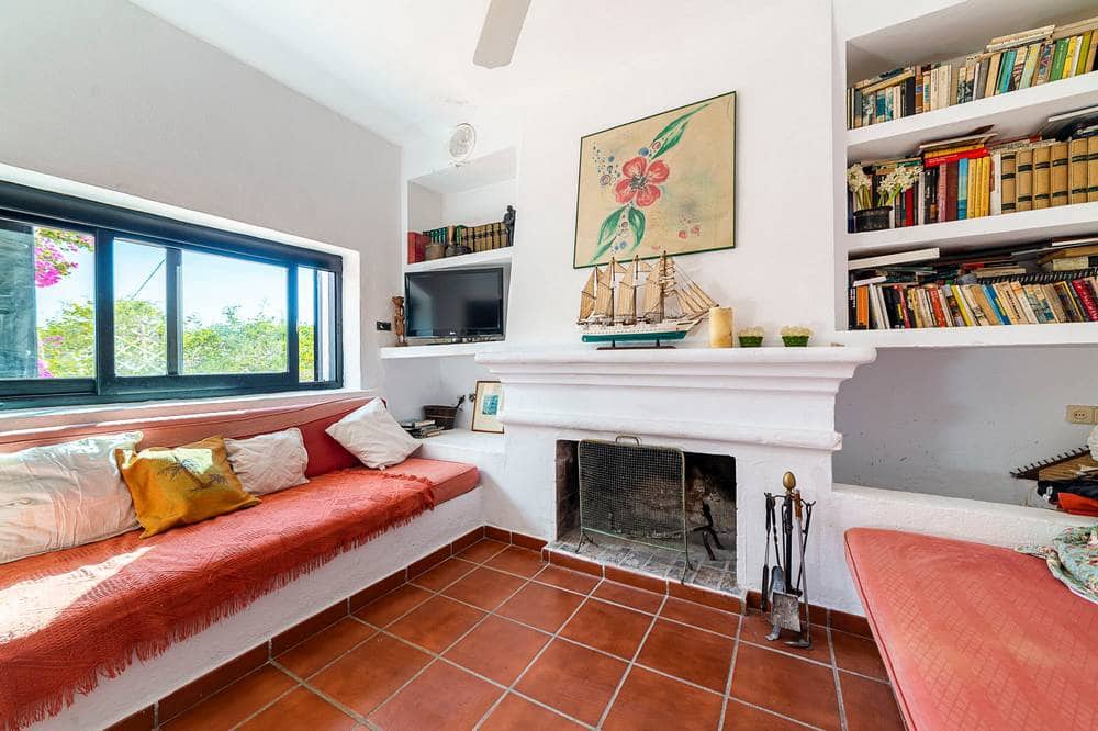 6 quarto Moradia para venda em Agua Amarga com piscina garagem - 1 250 000 € (Ref: 7825727)