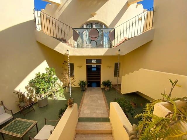 7 soveværelse Finca/Landehus til salg i Carboneras med garage - € 620.000 (Ref: 8193194)