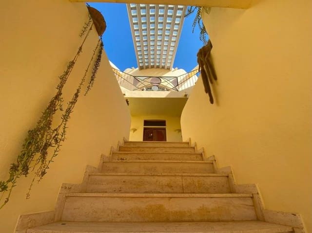 7 soveværelse Finca/Landehus til salg i Carboneras med garage - € 620.000 (Ref: 8193194)