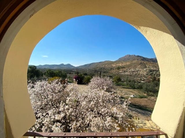 7 soveværelse Finca/Landehus til salg i Carboneras med garage - € 620.000 (Ref: 8193194)