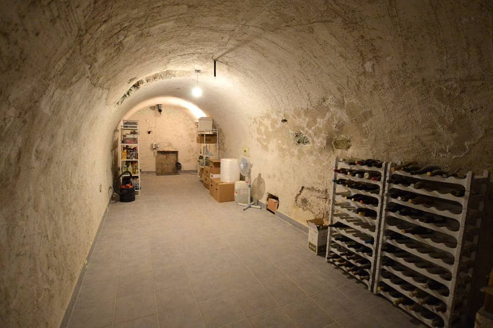 4 soveværelse Finca/Landehus til salg i Antas med swimmingpool garage - € 345.000 (Ref: 8302390)