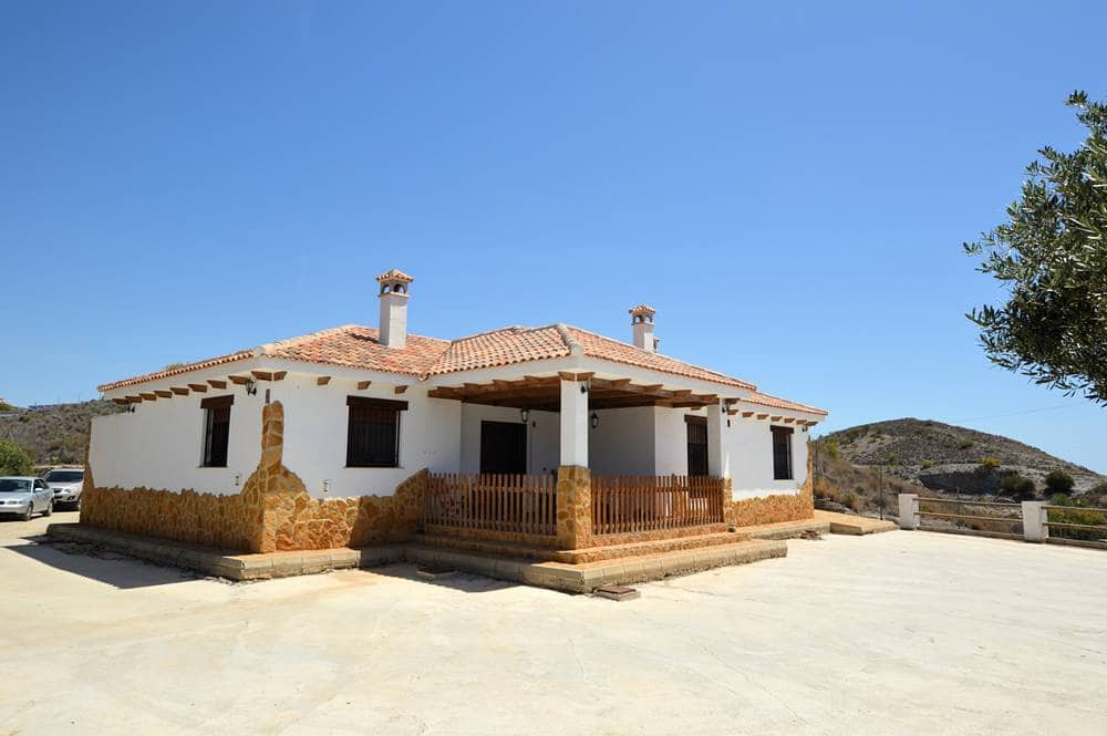 4 soverom Finca/Herregård til salgs i Lubrin med garasje - € 295 000 (Ref: 8329530)