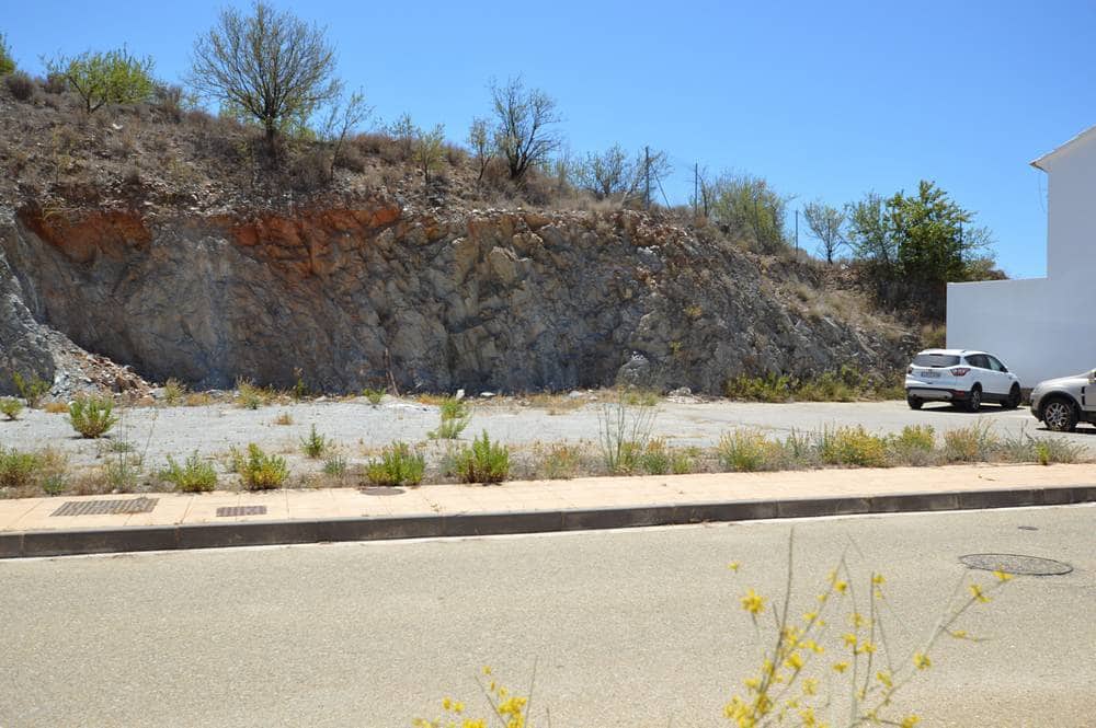 Grunde uden byggetilladelser til salg i Lubrin - € 15.000 (Ref: 8347281)