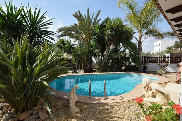 3 soverom Finca/Herregård til salgs i Sorbas med svømmebasseng - € 245 000 (Ref: 8425451)