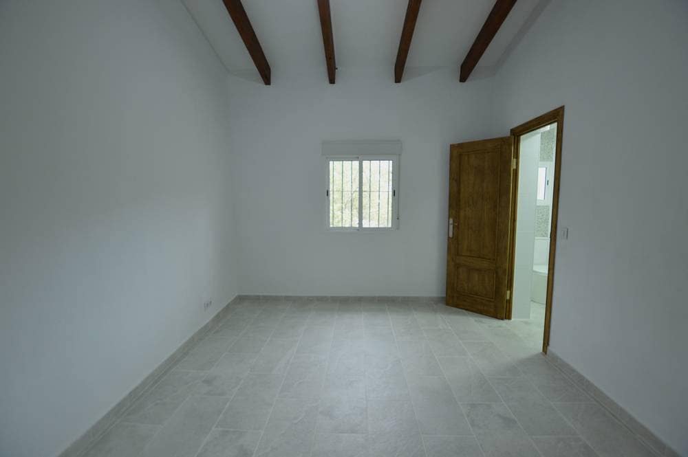 7 sovrum Finca/Hus på landet till salu i Bedar med garage - 350 000 € (Ref: 8425452)