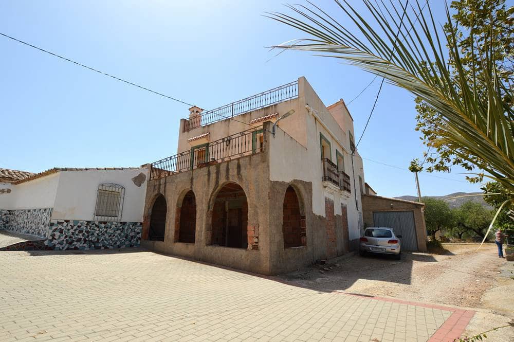 5 bedroom Finca/Country House for sale in Lubrin with garage - € 115,000 (Ref: 8465593)