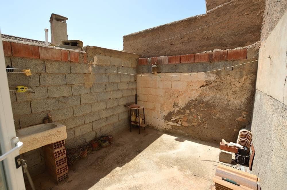 5 bedroom Finca/Country House for sale in Lubrin with garage - € 115,000 (Ref: 8465593)