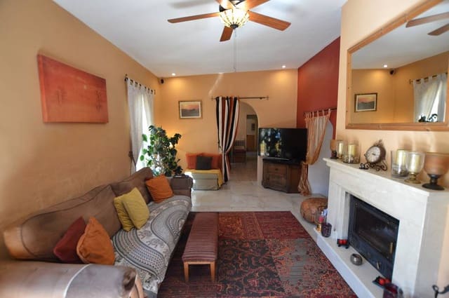 3 soveværelse Finca/Landehus til salg i Vera - € 199.950 (Ref: 8560789)