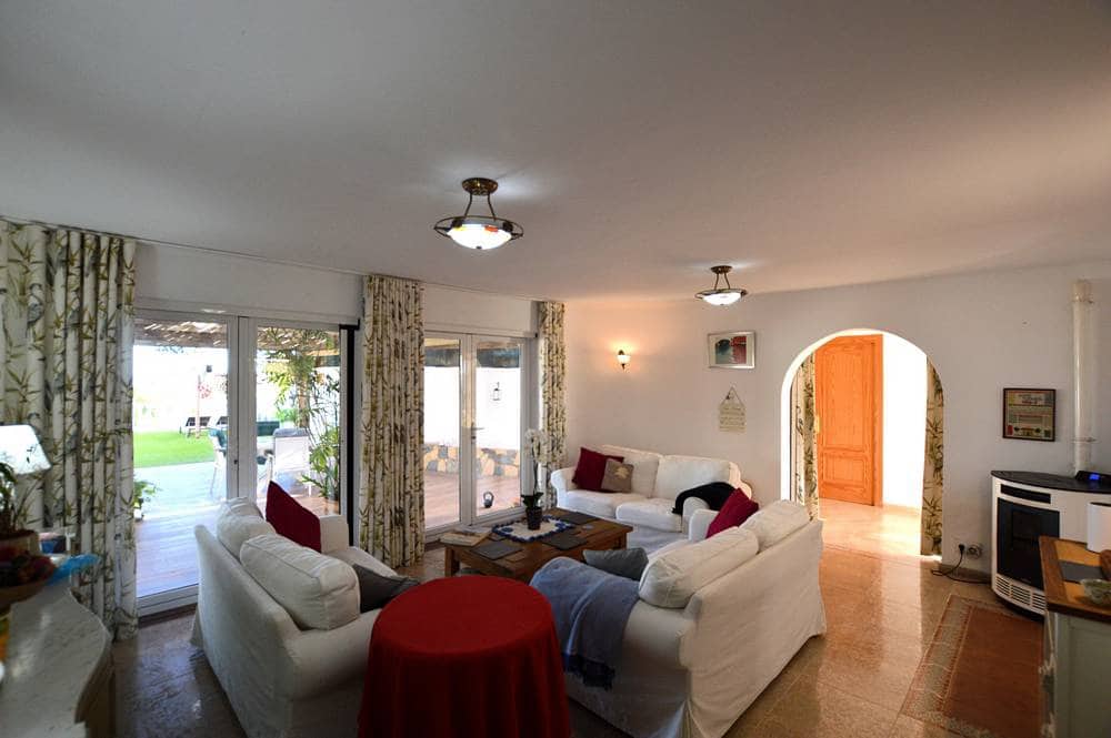 4 soveværelse Villa til salg i Bedar med swimmingpool garage - € 475.000 (Ref: 8669265)