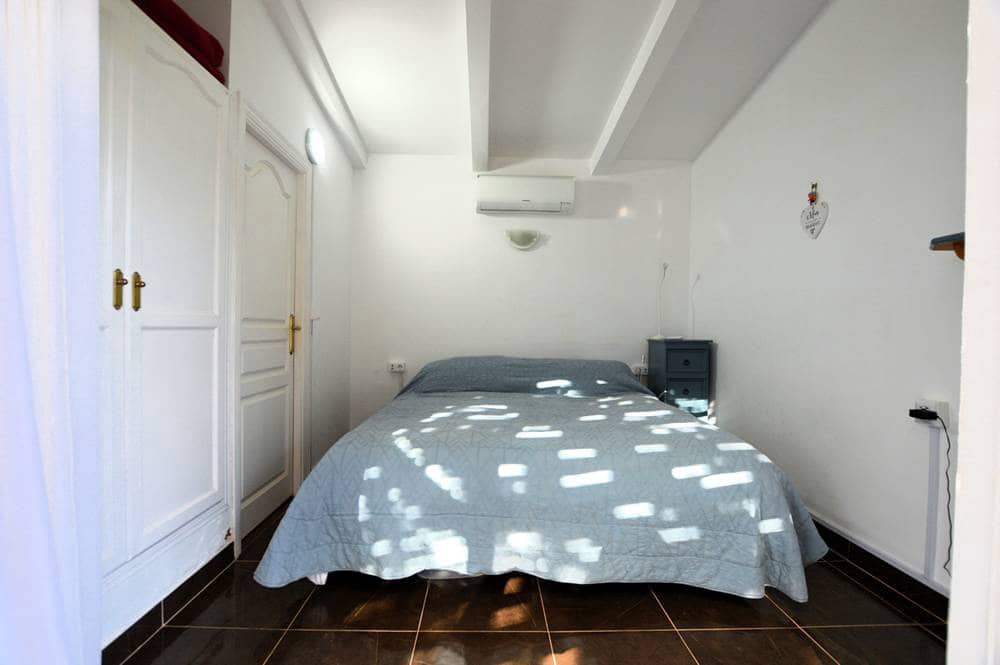 4 soveværelse Villa til salg i Bedar med swimmingpool garage - € 475.000 (Ref: 8669265)