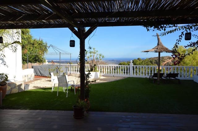 4 soveværelse Villa til salg i Bédar med swimmingpool garage - € 475.000 (Ref: 8669265)