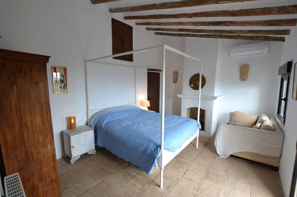 5 soveværelse Finca/Landehus til salg i Bedar med swimmingpool - € 350.000 (Ref: 8684263)