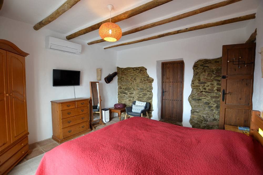 5 soveværelse Finca/Landehus til salg i Bedar med swimmingpool - € 350.000 (Ref: 8684263)