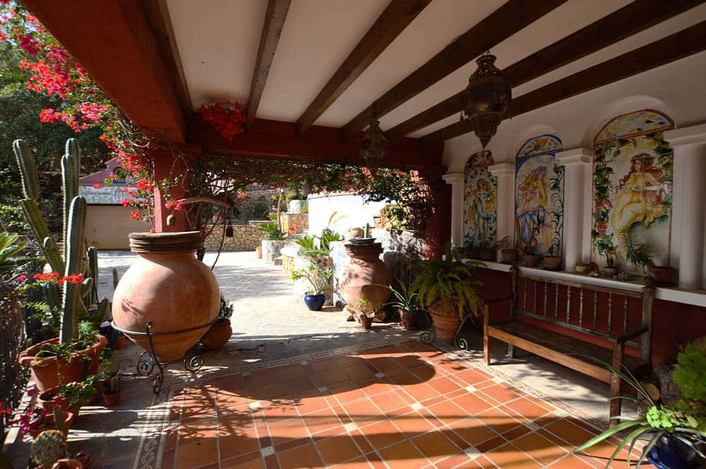 4 bedroom Villa for sale in Mojacar with pool garage - € 985,000 (Ref: 8684264)