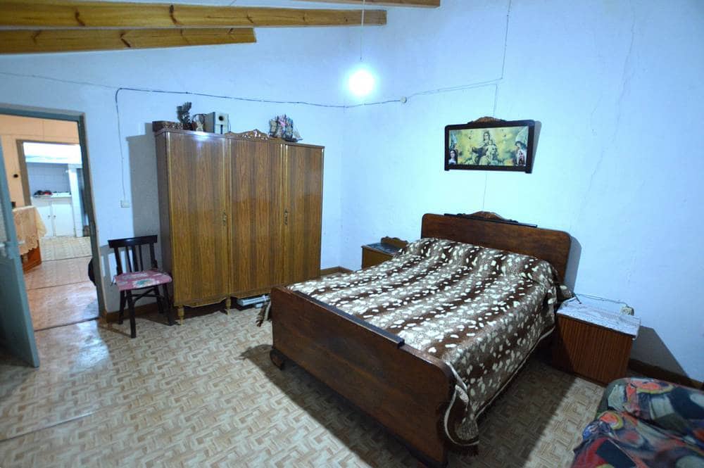 4 soveværelse Byhus til salg i Lubrin - € 37.000 (Ref: 8792928)