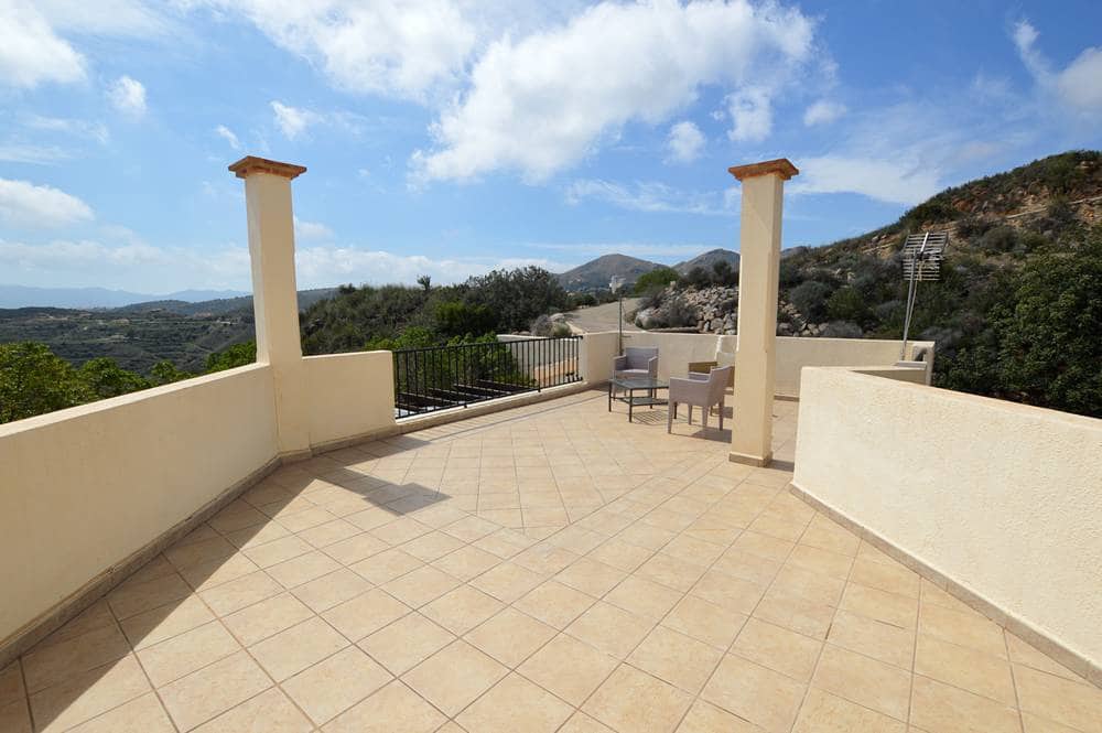 4 bedroom Villa for sale in Bedar with pool garage - € 525,000 (Ref: 8923159)