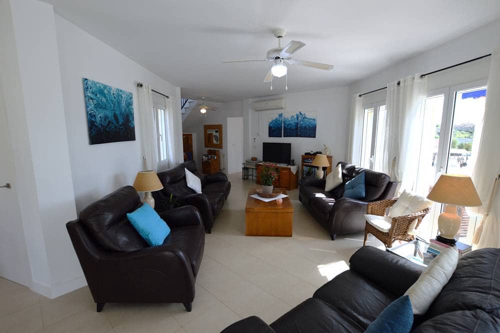 4 bedroom Villa for sale in Bedar with pool garage - € 525,000 (Ref: 8923159)