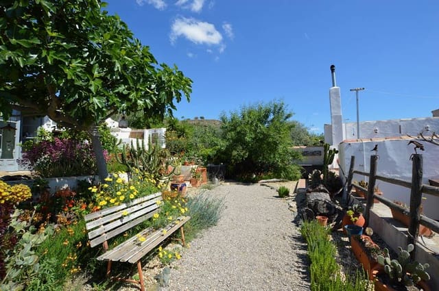 5 makuuhuone Maalaistalo myytävänä paikassa Lubrín mukana 
autotalli - 210 000 € (Ref: 8957400)