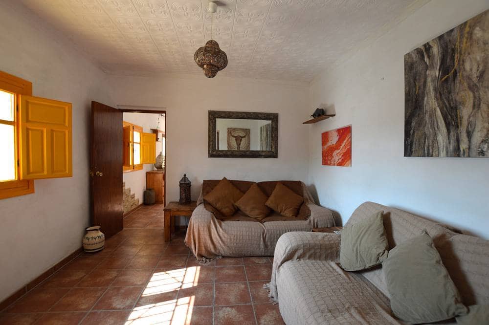 3 soverom Hus til salgs i Cariatiz med svømmebasseng garasje - € 170 000 (Ref: 9042605)