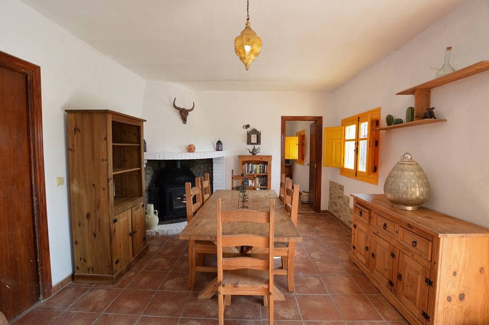 3 soverom Hus til salgs i Cariatiz med svømmebasseng garasje - € 170 000 (Ref: 9042605)