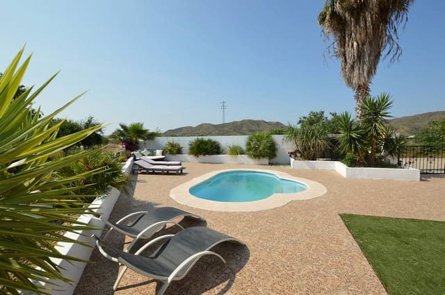3 camera da letto Casa in vendita in Cariatiz, Sorbas con piscina garage - 170.000 € (Rif: 9042605)