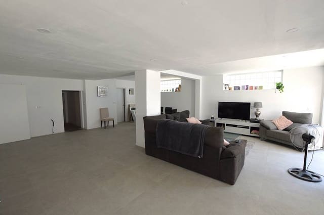 6 bedroom Townhouse for sale in Los Gallardos with pool - € 399,999 (Ref: 9116405)