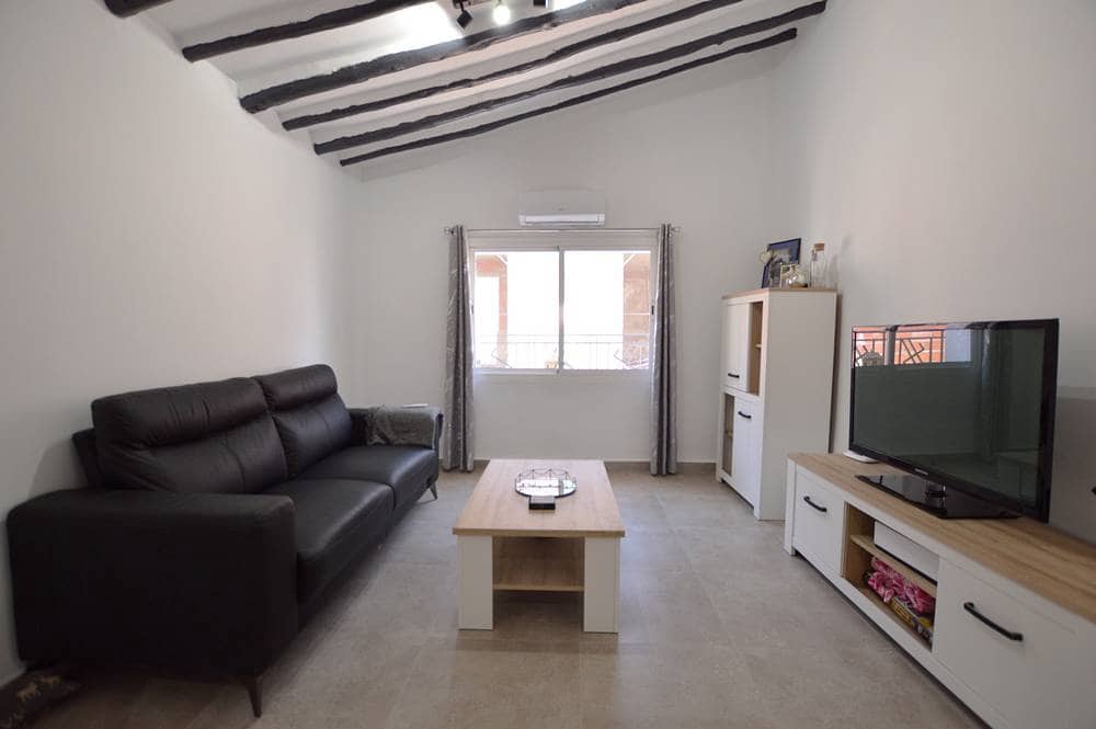 6 bedroom Townhouse for sale in Los Gallardos with pool - € 399,999 (Ref: 9116405)