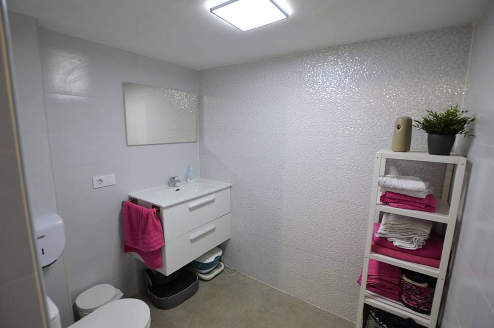 6 bedroom Townhouse for sale in Los Gallardos with pool - € 399,999 (Ref: 9116405)