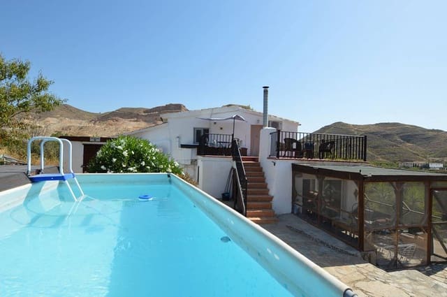 4 soveværelse Finca/Landehus til salg i Lubrín med swimmingpool - € 198.500 (Ref: 9142379)